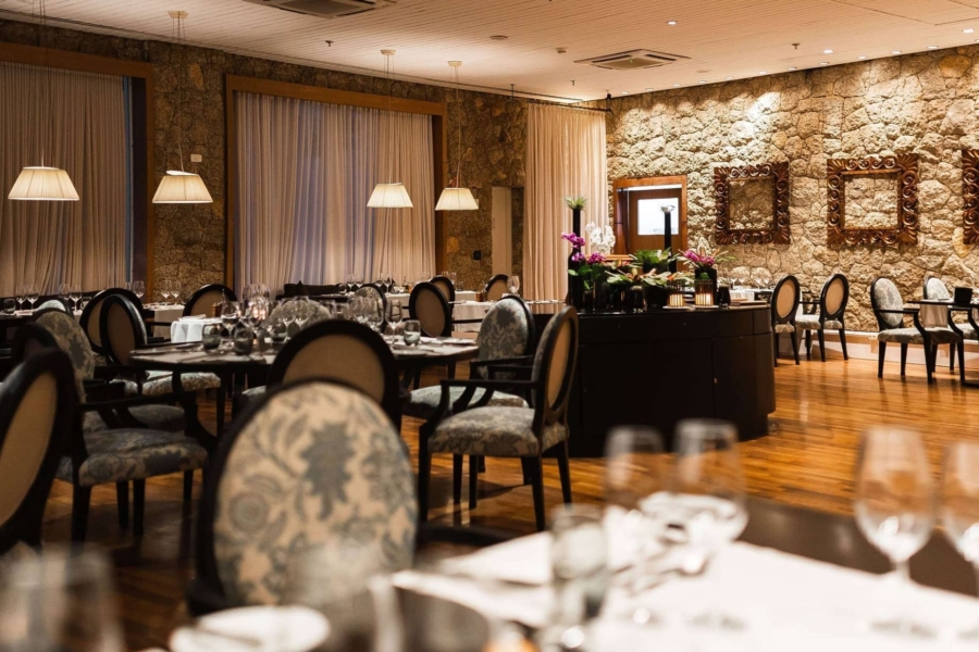 Restaurante Les epices Hotel Jequitimar Guaruj Resort Spa by Accor 
